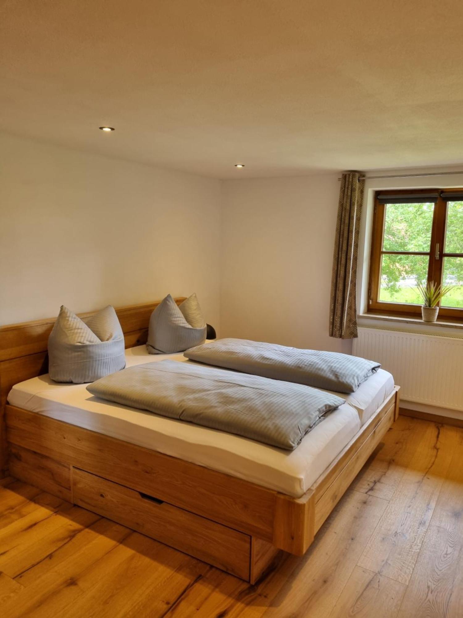 Poppler Mit Aufzug Apartment Hopferau